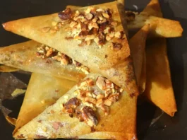 Croustillantes, fondantes, miellées : les samsas aux amandes et noisettes qui font craquer le Ramadan samsas aux amandes et noisettes