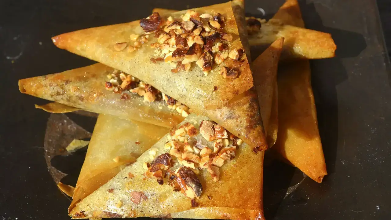 samsas aux amandes et noisettes
