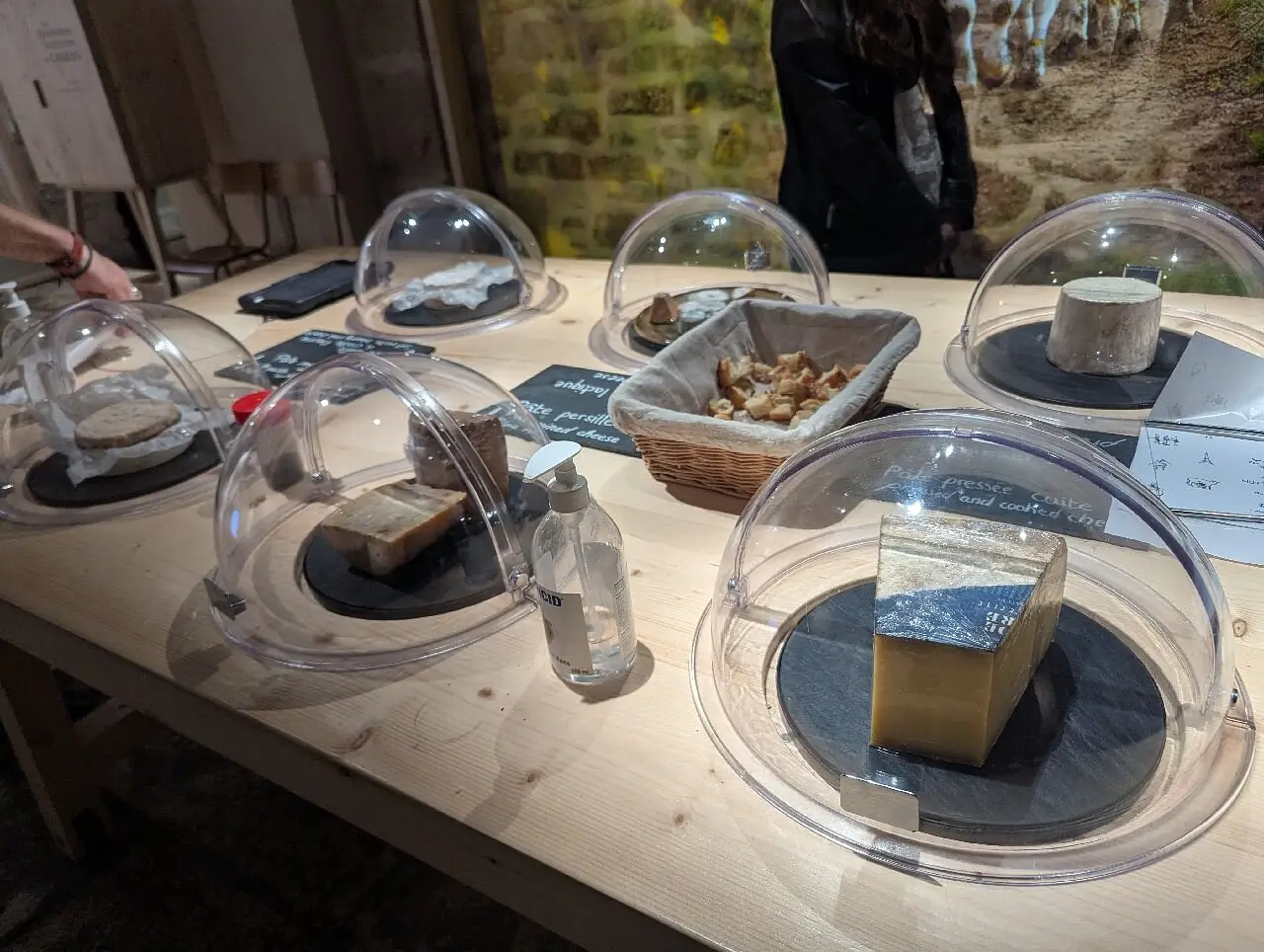 Musée vivant du Fromage - Paris