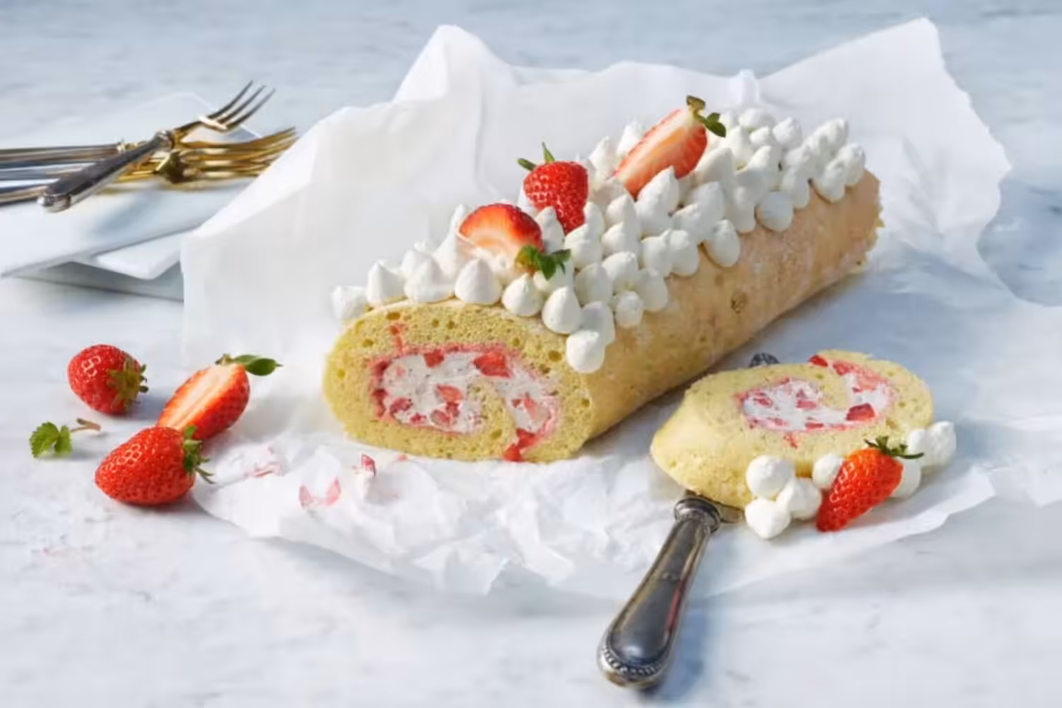 roulade aux fraises