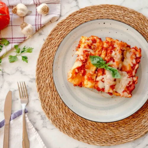 Cannelloni à la tomate et au fromage