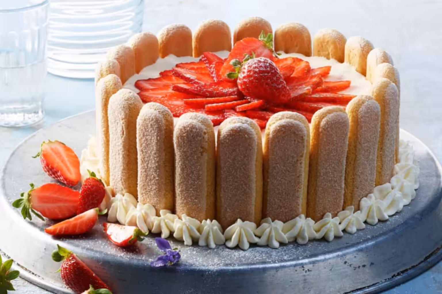 Charlotte aux fraises