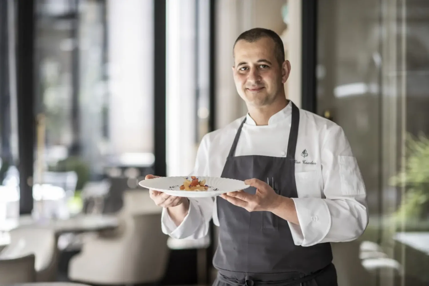 Top Chef 2026 : Le chef Alan Taudon, Originaire de Haute-Vienne, supervise une épreuve importante Chef Alan Taudon - Top Chef 2026