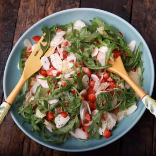Salade asperges blanches fraises roquette