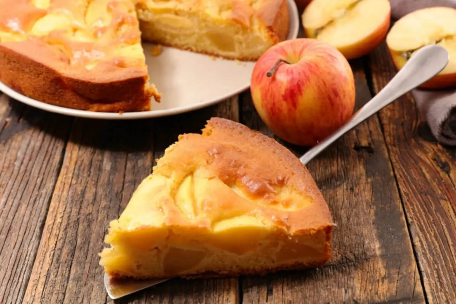 Gâteau aux pommes ultra moelleux : la recette facile qui parfume toute la maison tarte aux pommes