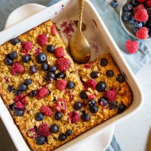 Baked Oatmeal aux fruits rouges