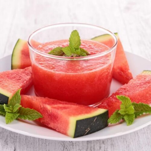 Gaspacho de pastèque à la menthe et à la feta