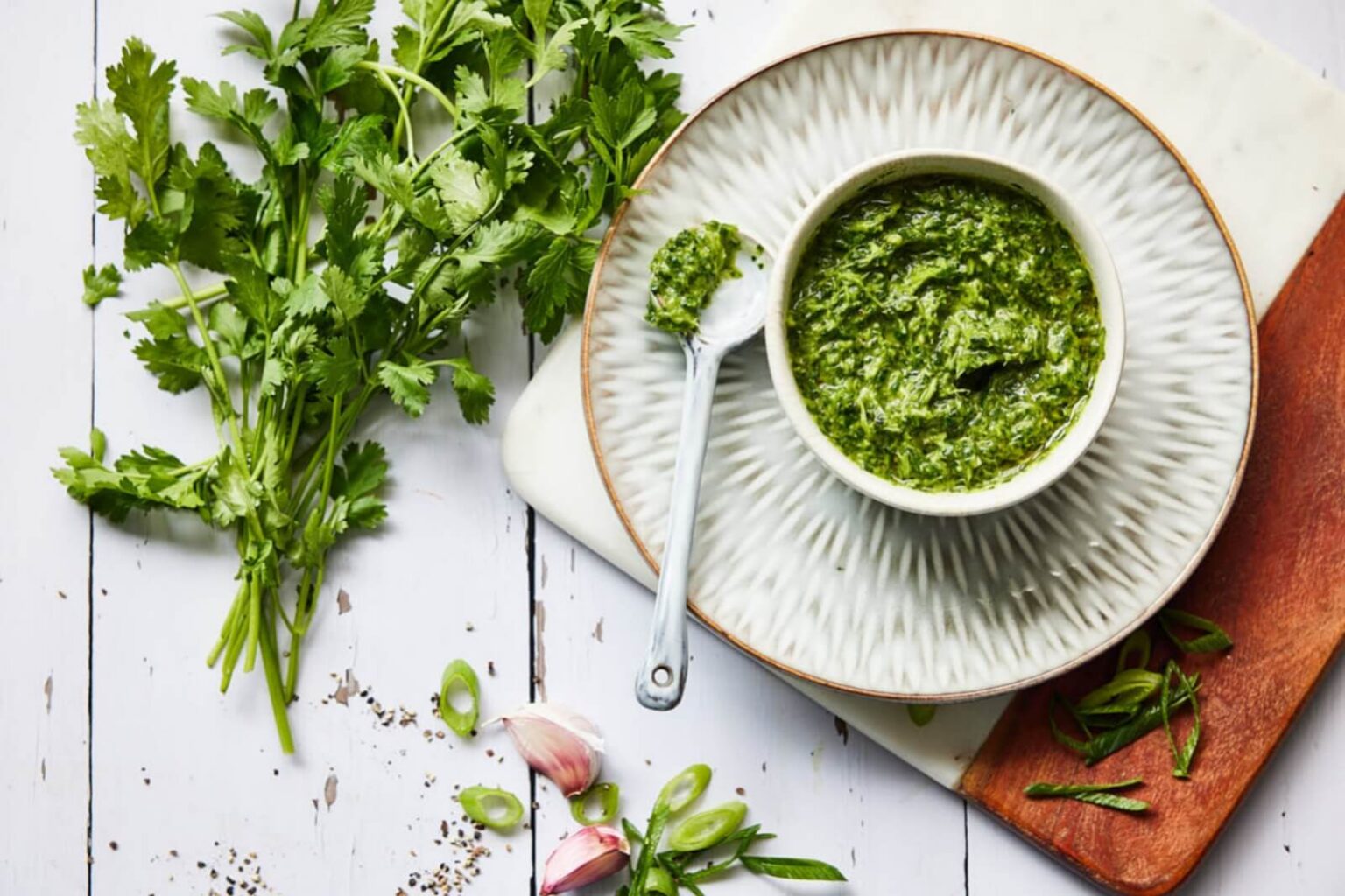 Sauce chimichurri : la recette argentine qui transforme n’importe quelle grillade sauce chimichurri