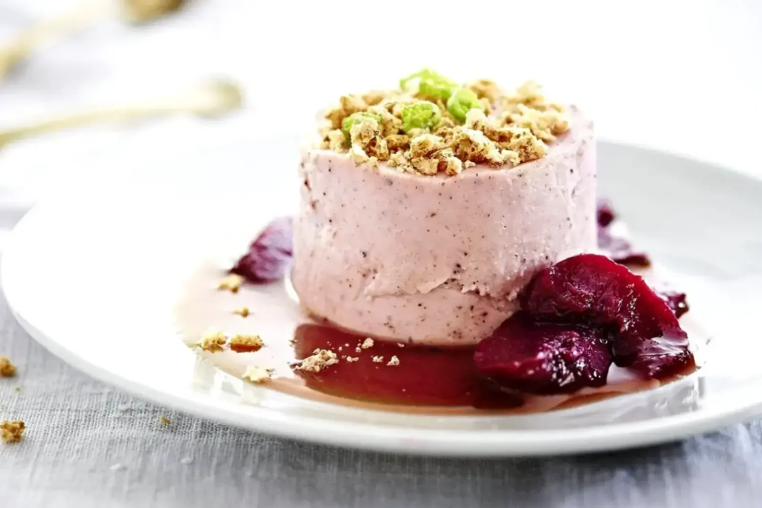 Panna cotta à la sauce pêche