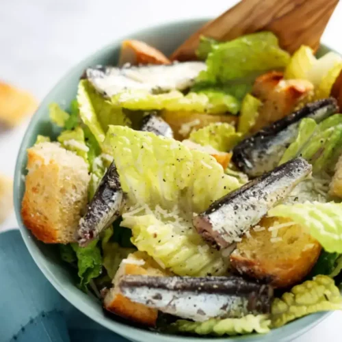 Salade césar aux anchois blancs