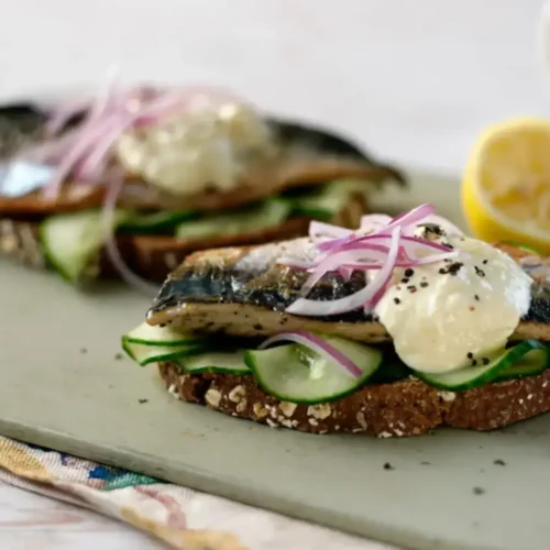 Tartine de maquereau fumé