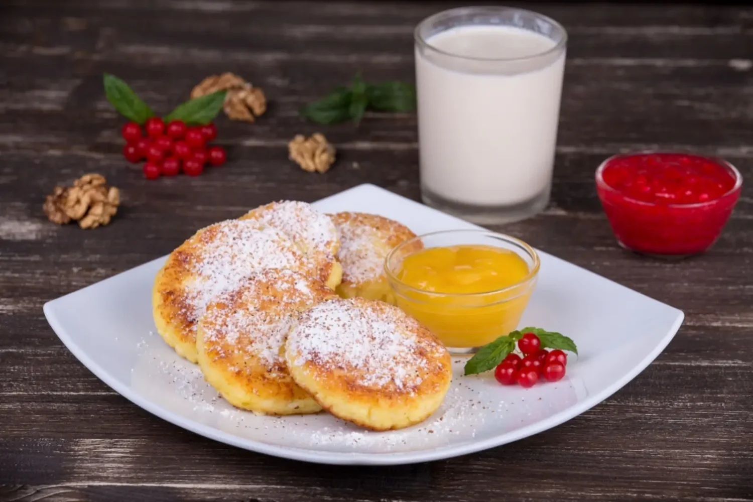 Beignets de patate douce : le dessert moelleux qui change tout Beignets de patate douce au coulis de fruits
