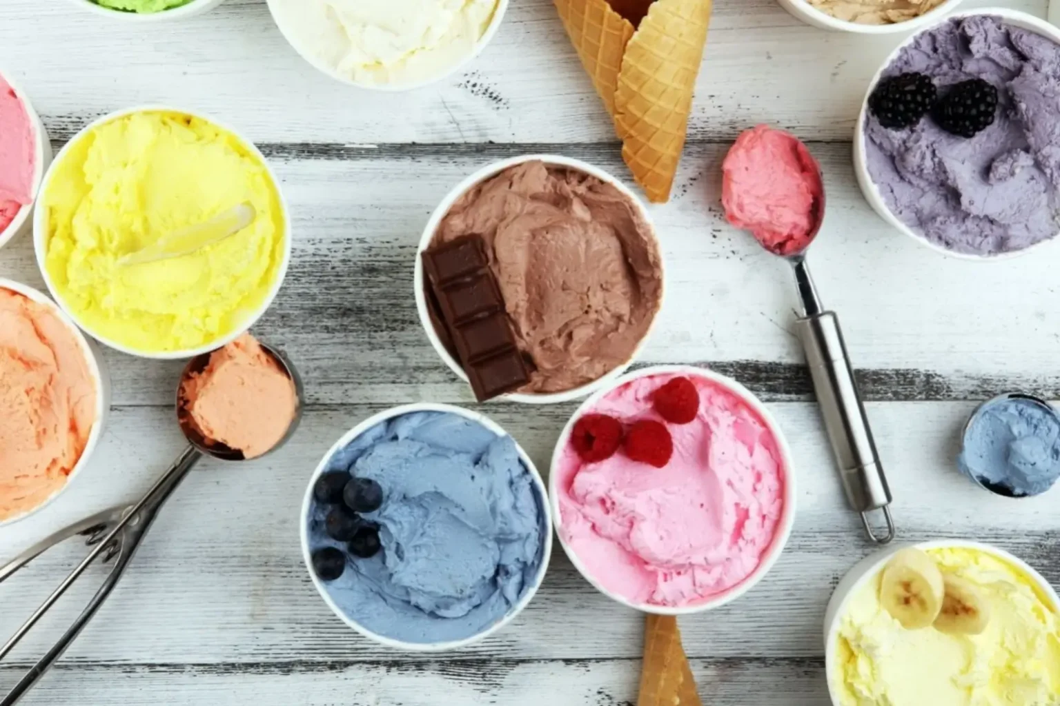 Il fait chaud ? 7 parfums de glace maison ultra rafraîchissants à préparer cet été Glace maison été