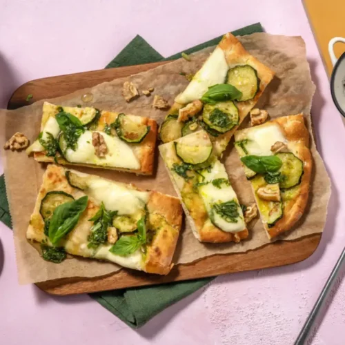 Pinsa romaine courgette mozzarella