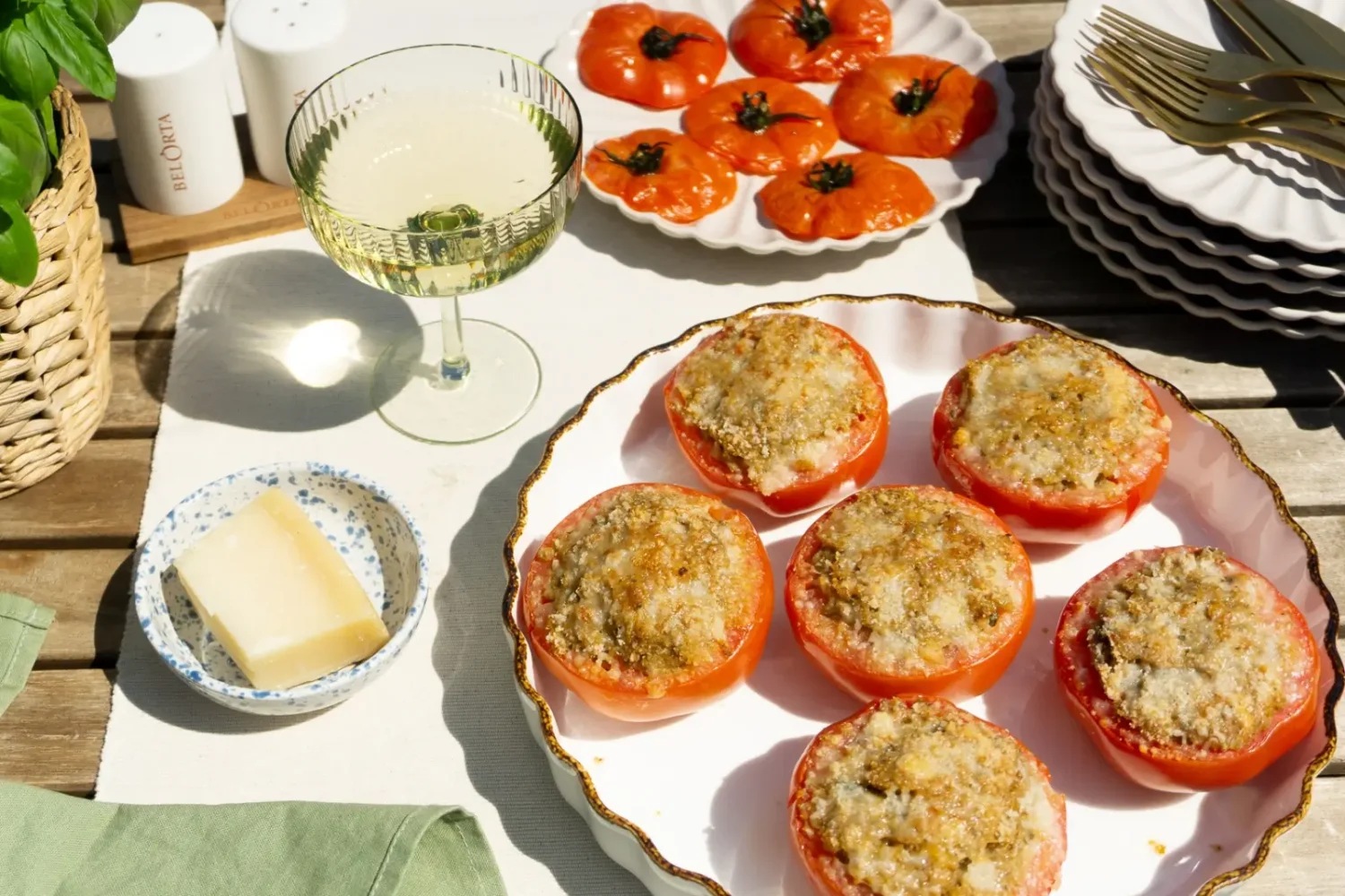 Les tomates gratinées rendent toujours trop d’eau, sauf si vous les salez vingt minutes avant le four Tomates Gratinées fromages
