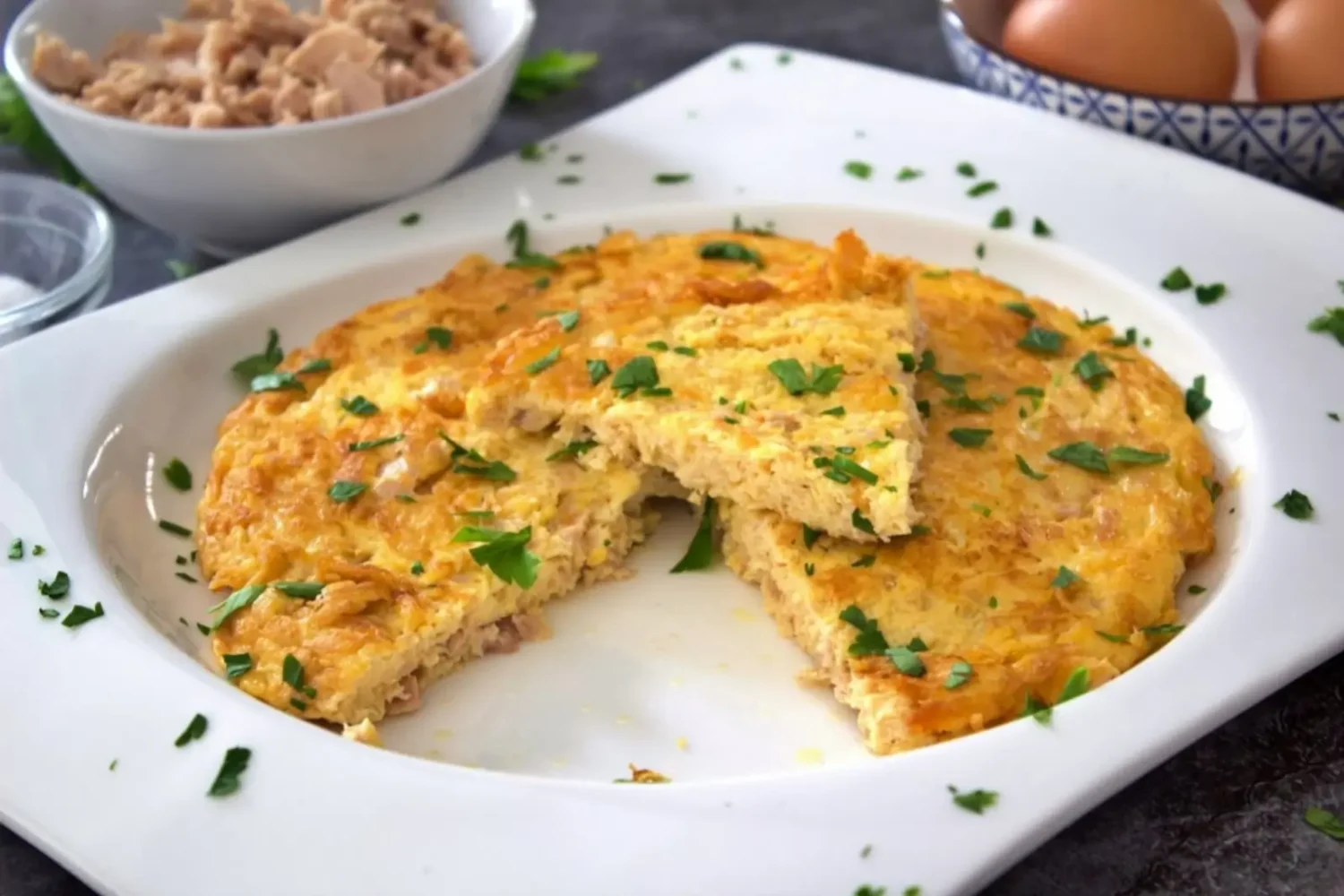 Tortilla espagnole au thon : les techniques qui changent tout Tortilla espagnole au thon