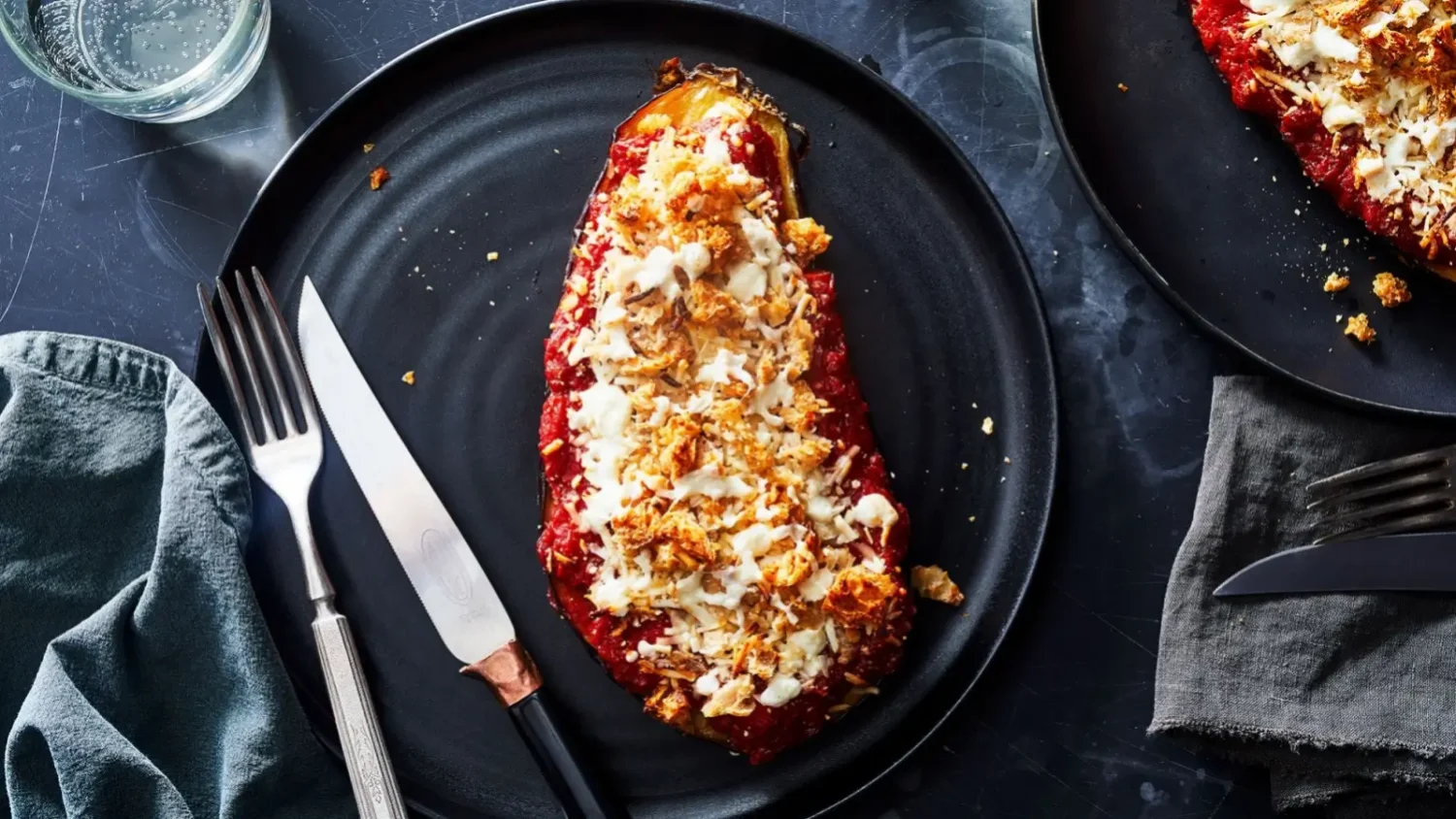 Aubergine parmigiana : la version rôtie au four qui change tout Aubergine parmigiana rôtie