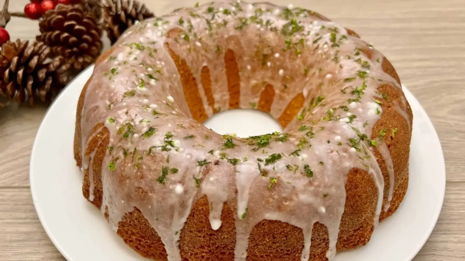 Bundt cake au citron vert : le gâteau au yaourt ultra moelleux Bundt cake au citron vert