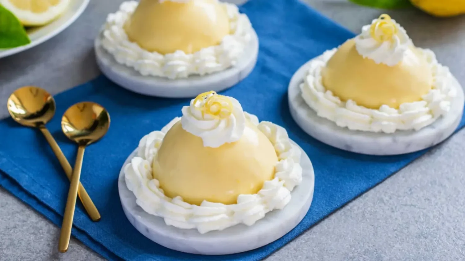 Délices au citron à la napolitaine : le dessert italien qui fait sensation Délices au citron à la napolitaine