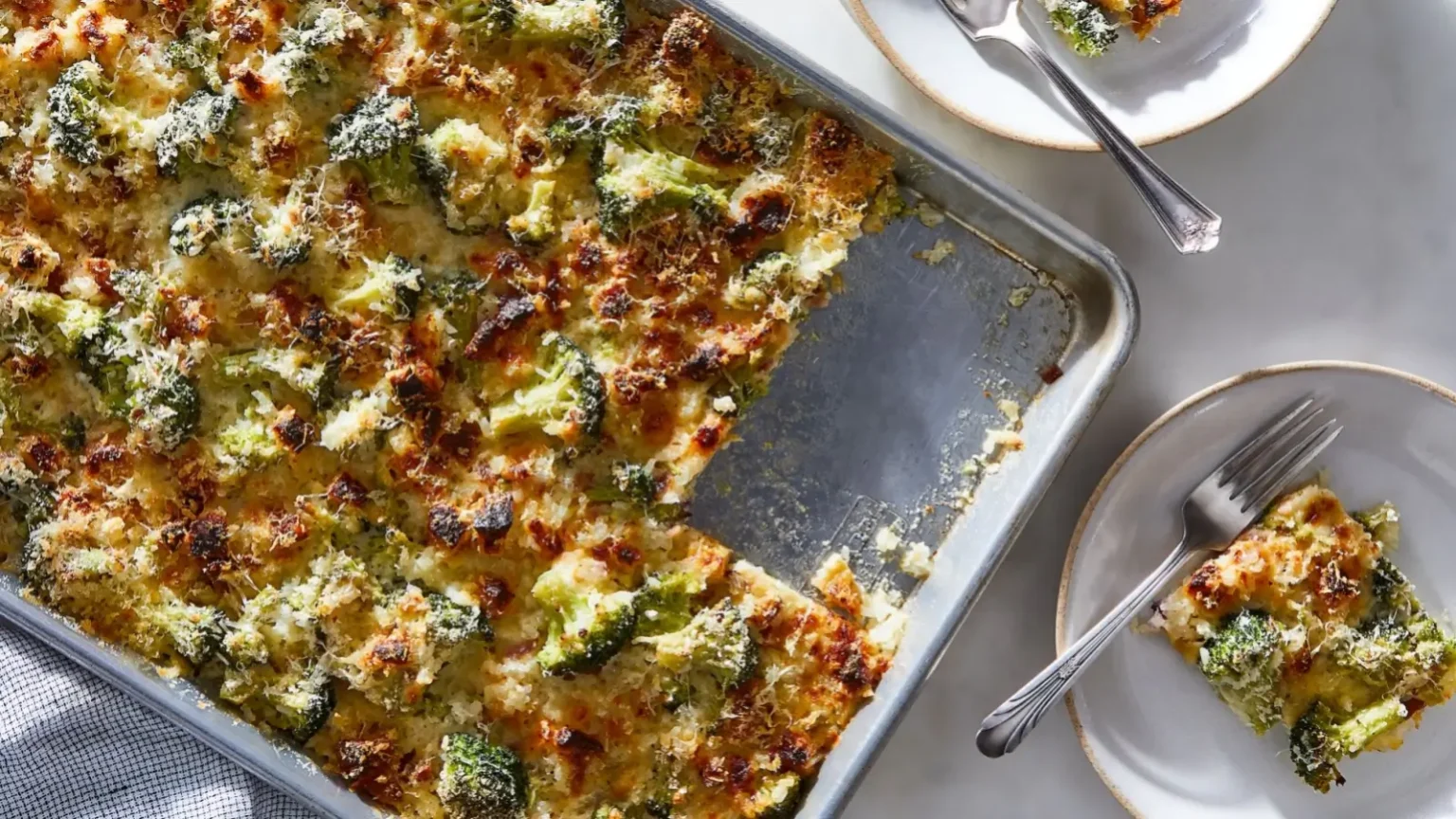 Gratin de riz, brocoli et fromage : l’astuce de la plaque pour une croûte ultra croustillante Gratin de riz brocoli fromage