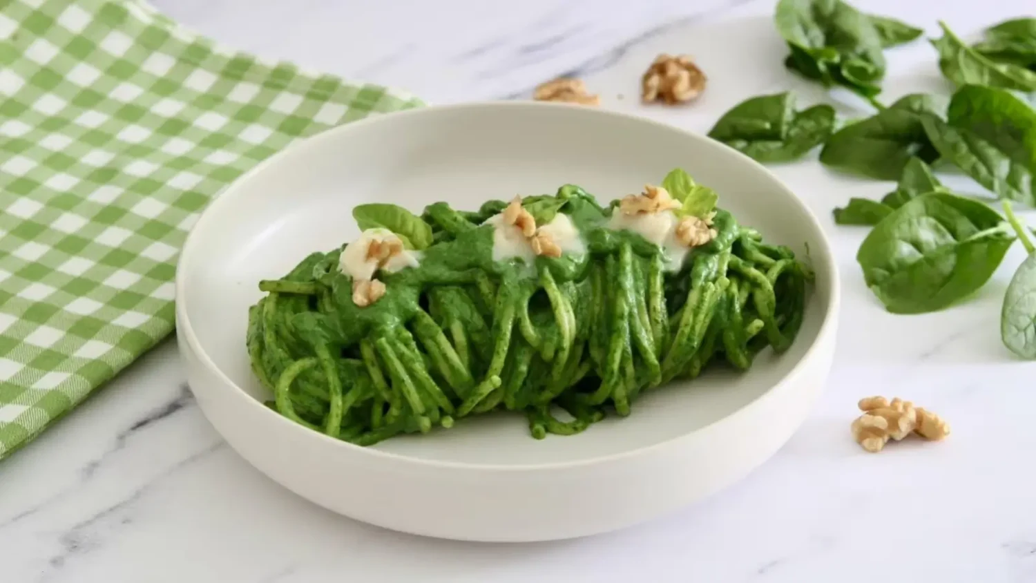 Pâtes aux épinards et ricotta : la sauce crémeuse au gorgonzola qui change tout Pâtes aux épinards ricotta
