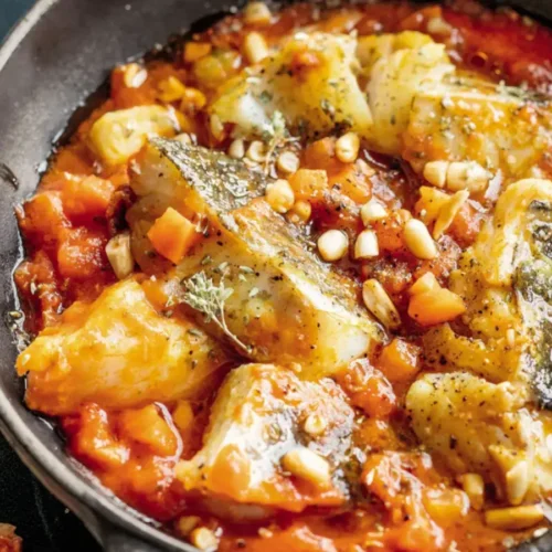 Poisson mijoté à la tomate