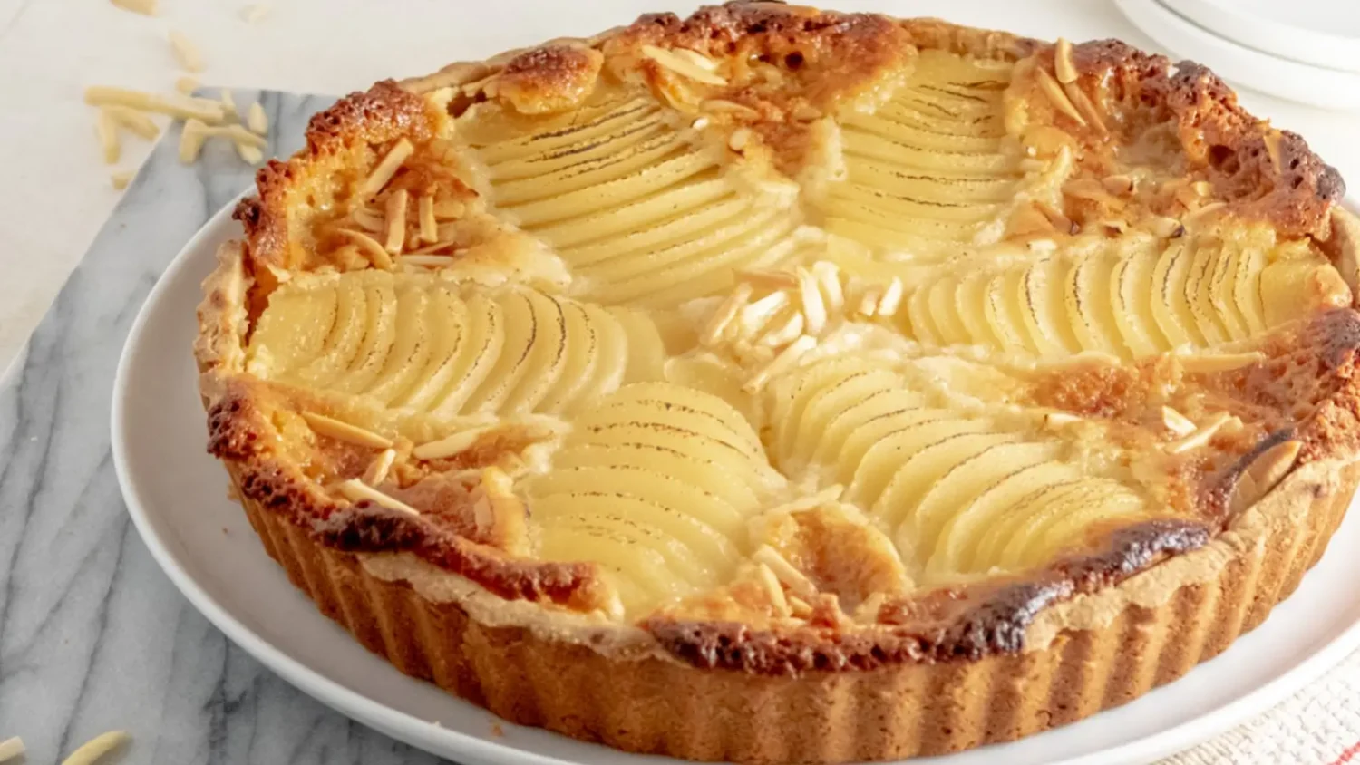 Tarte Bourdaloue sans gluten : le dessert aux poires qui ne change rien à la gourmandise Tarte Bourdaloue sans gluten