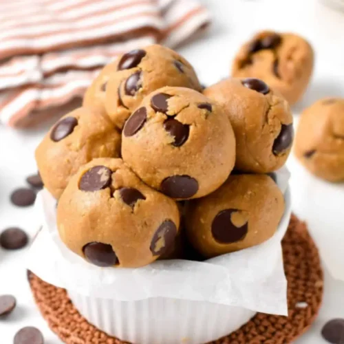 Boules cookie dough au chocolat