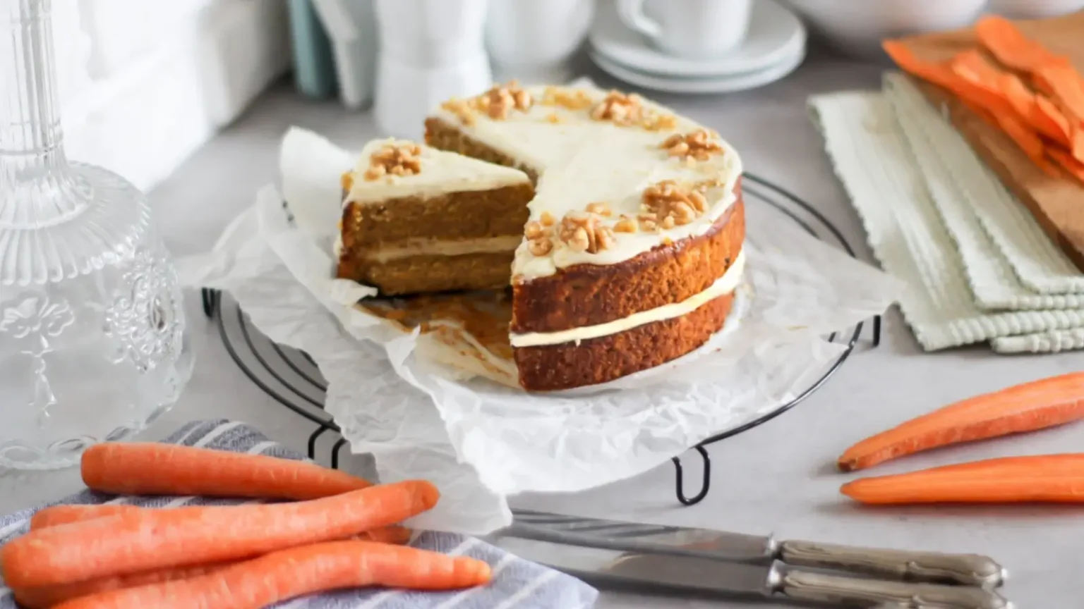 Carrot cake aux noix de pécan : le glaçage qui fait toute la différence Carrot cake aux noix de pécan