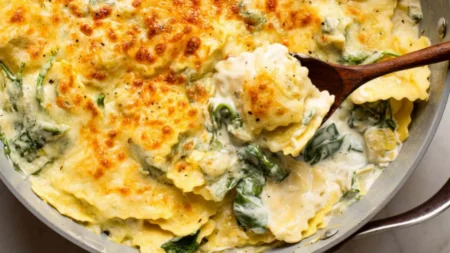 Ravioli aux épinards et artichauts : la cuisson tout-en-un qui change tout Ravioli aux épinards et artichauts