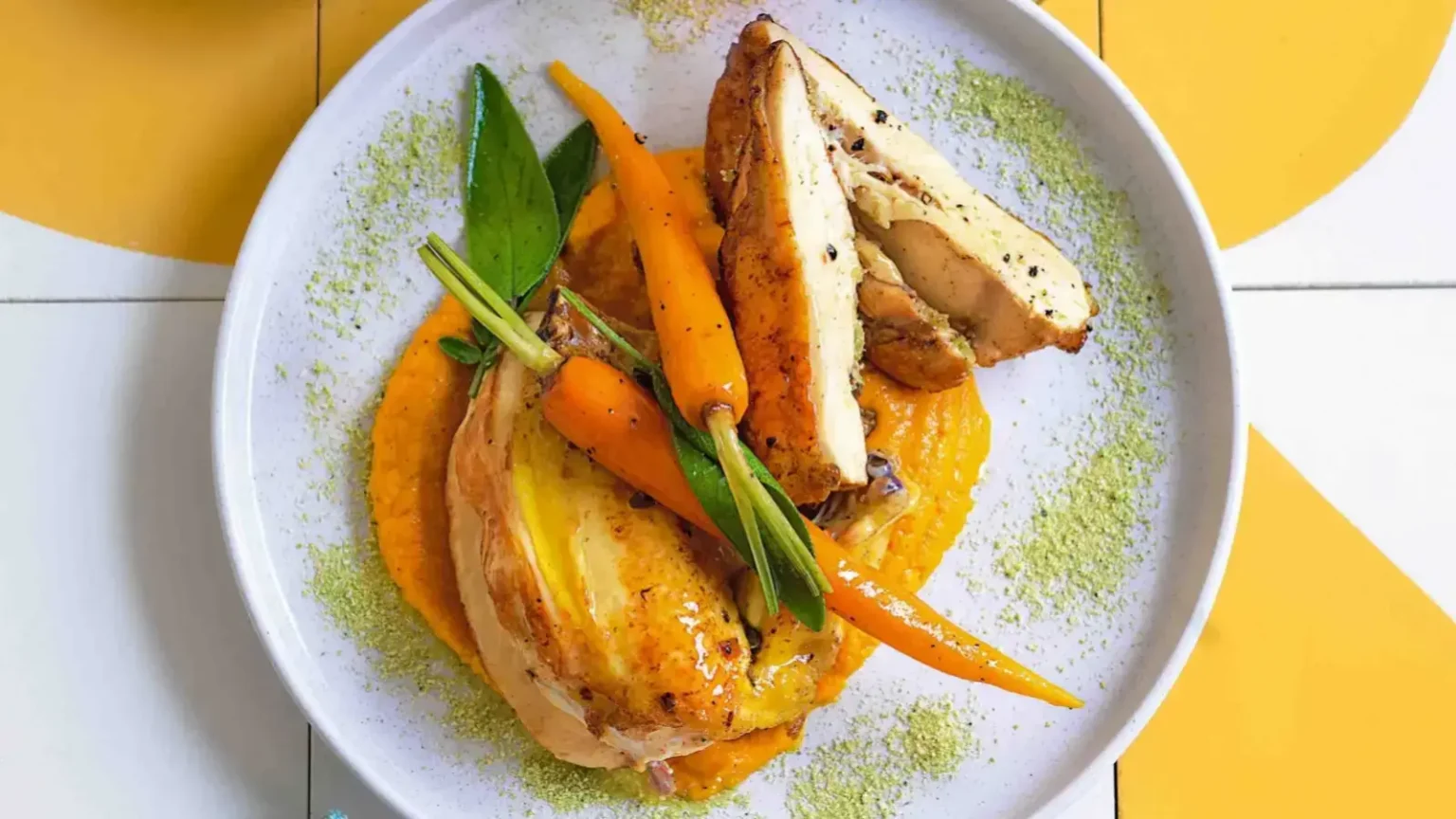 Suprême de poulet rôti : le détail qui garde la chair incroyablement juteuse Suprême de poulet rôti