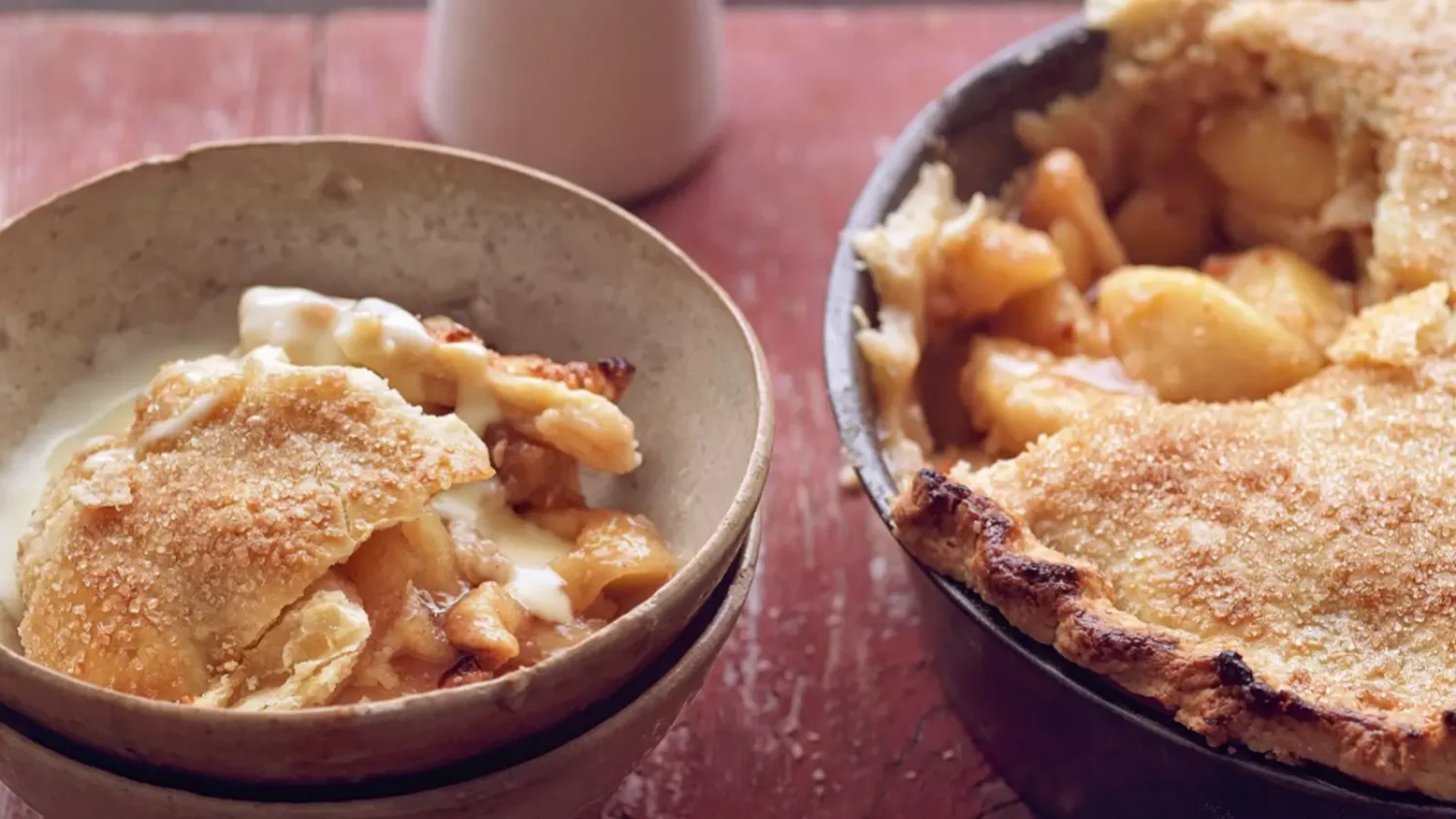 Tarte rustique aux pommes et aux dattes : le duo fondant qui change tout Tarte rustique aux pommes et aux dattes